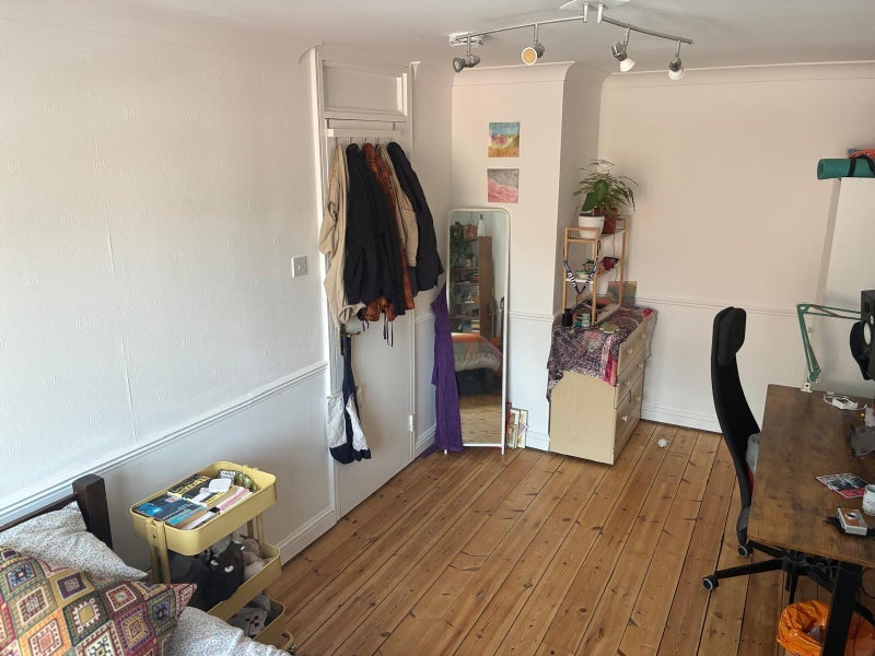 Room Offa's Mead in Greater London