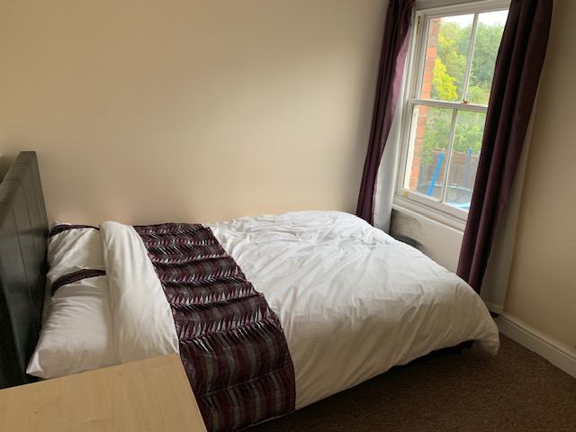 Room Broadway in Peterborough