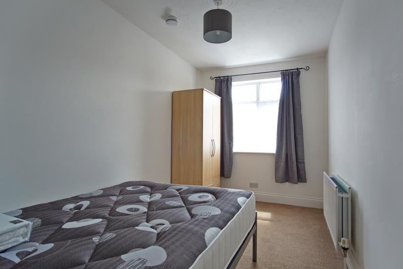 Room Ashton Drive in Bristol
