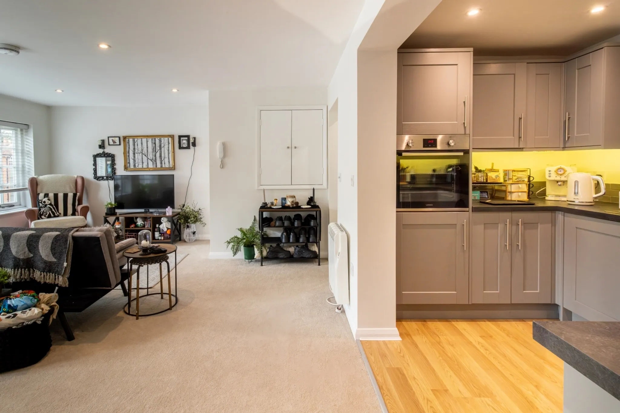 Flat Bakehouse Yard in Winchester