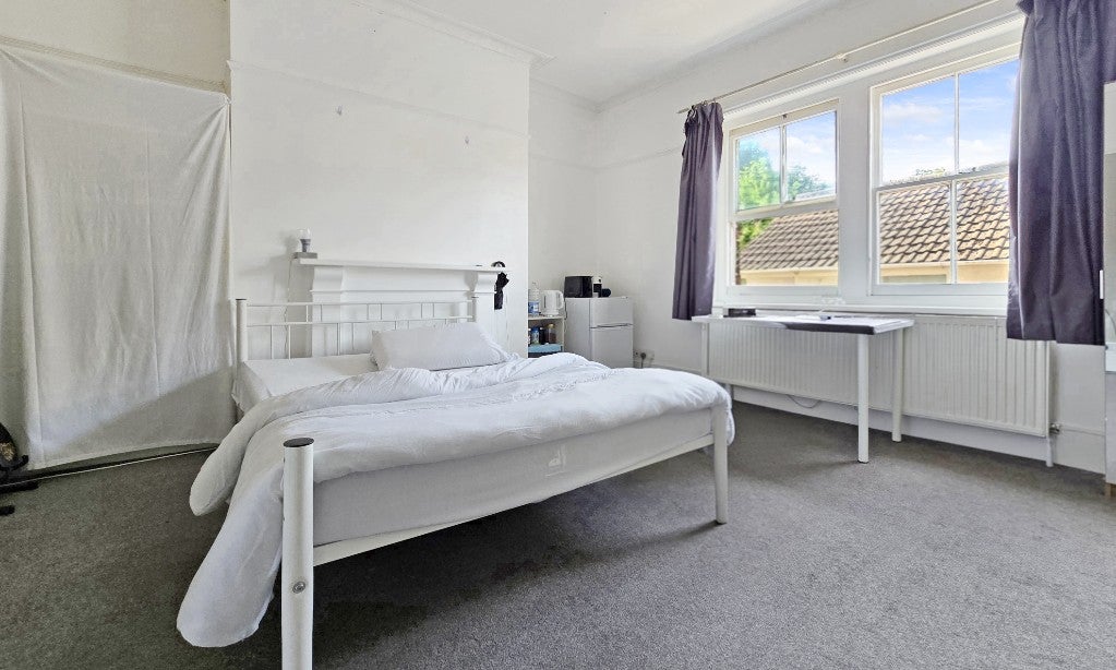 Room Stratford Road in Watford