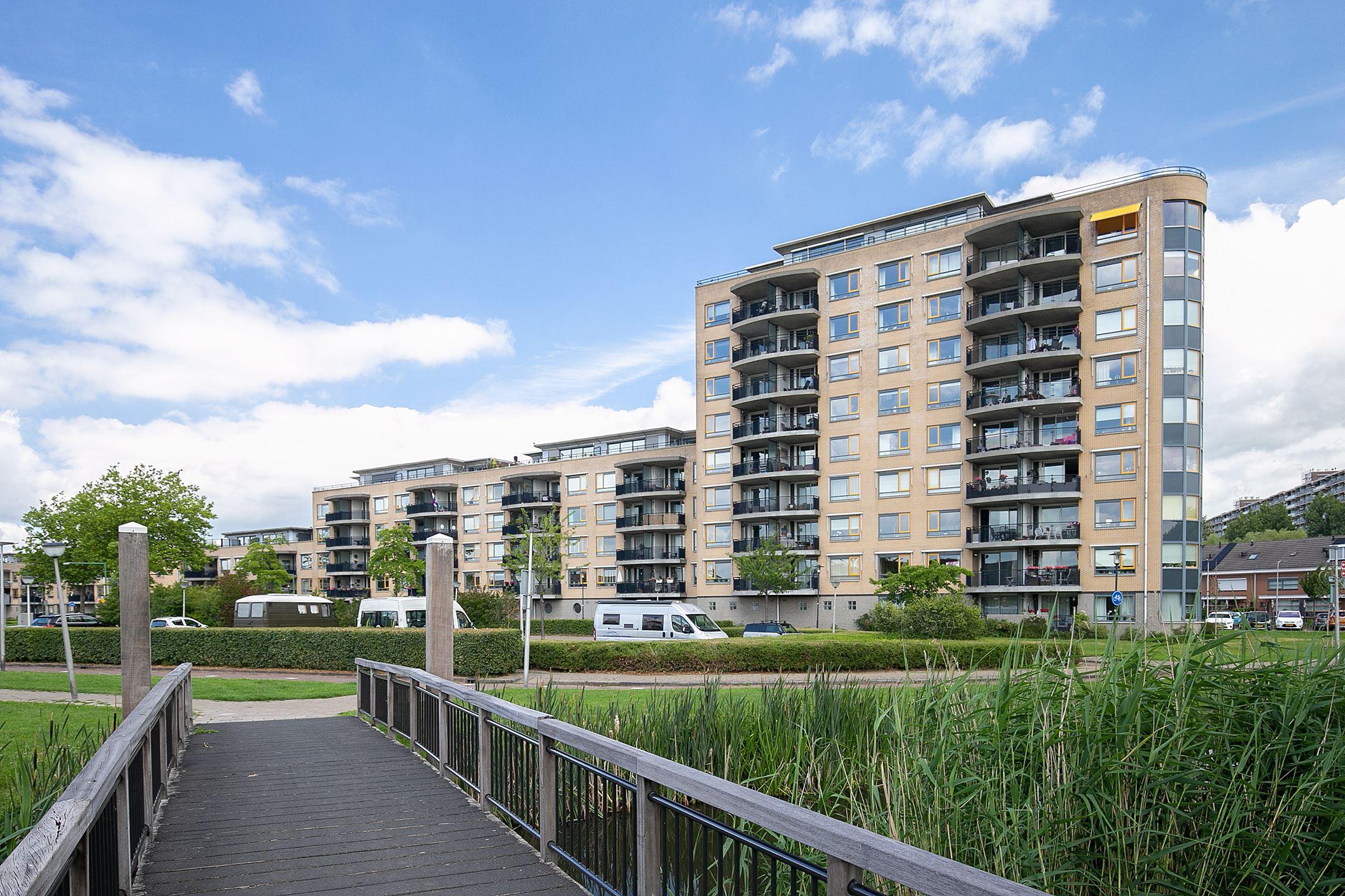 Appartement Lehárstraat in Capelle aan den IJssel