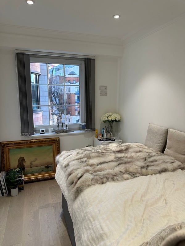 Flat Harewood Avenue in City of Westminster