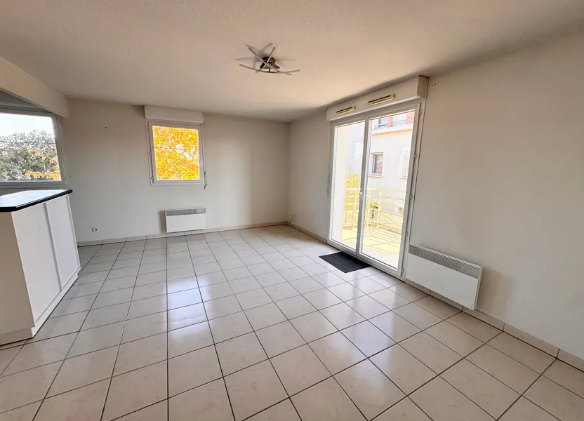 Flat Rue Aux Chats in Saint-Hilaire-Saint-Mesmin