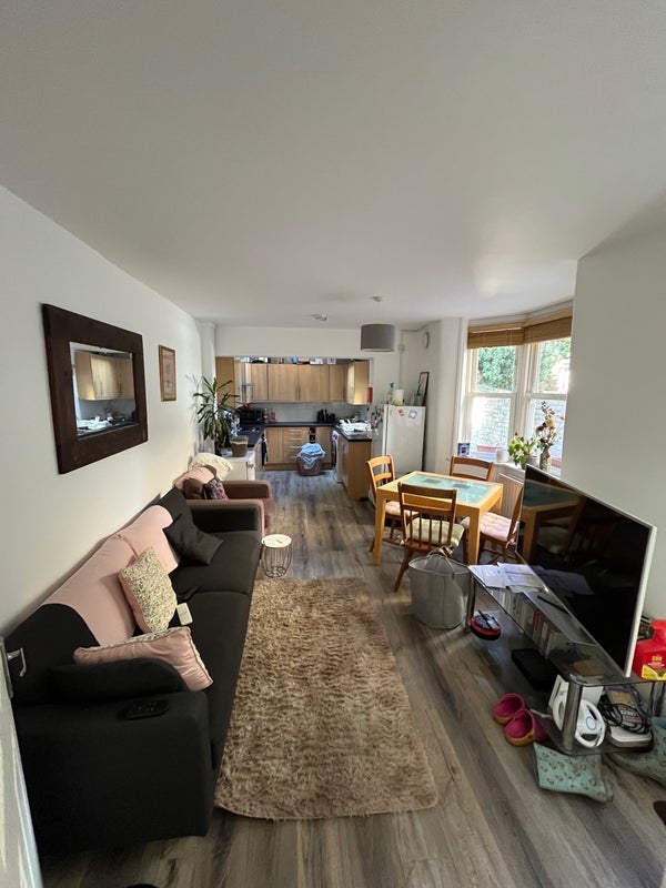 Room Freemantle Street in Greater London
