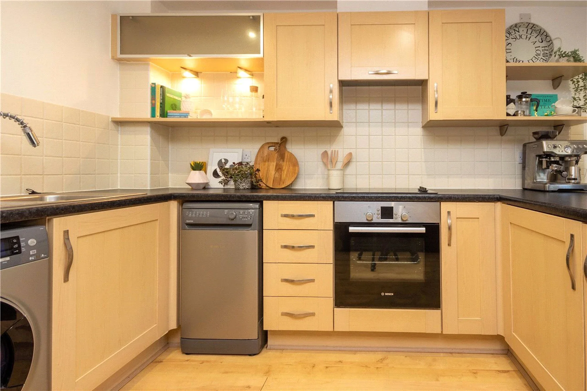 Flat Stathams Court in St Albans