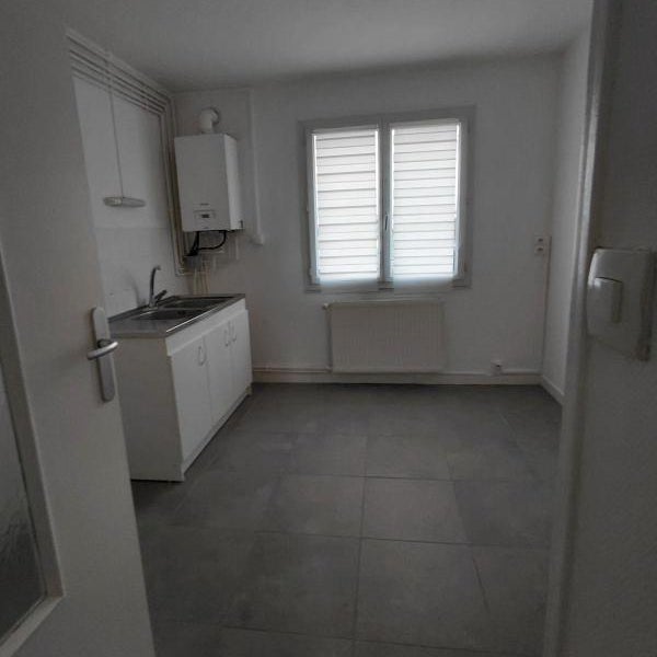 Flat Rue des Buissonnées in Fontaine