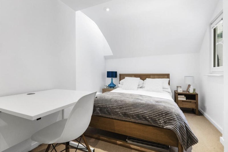 Room Elsham Road in Greater London