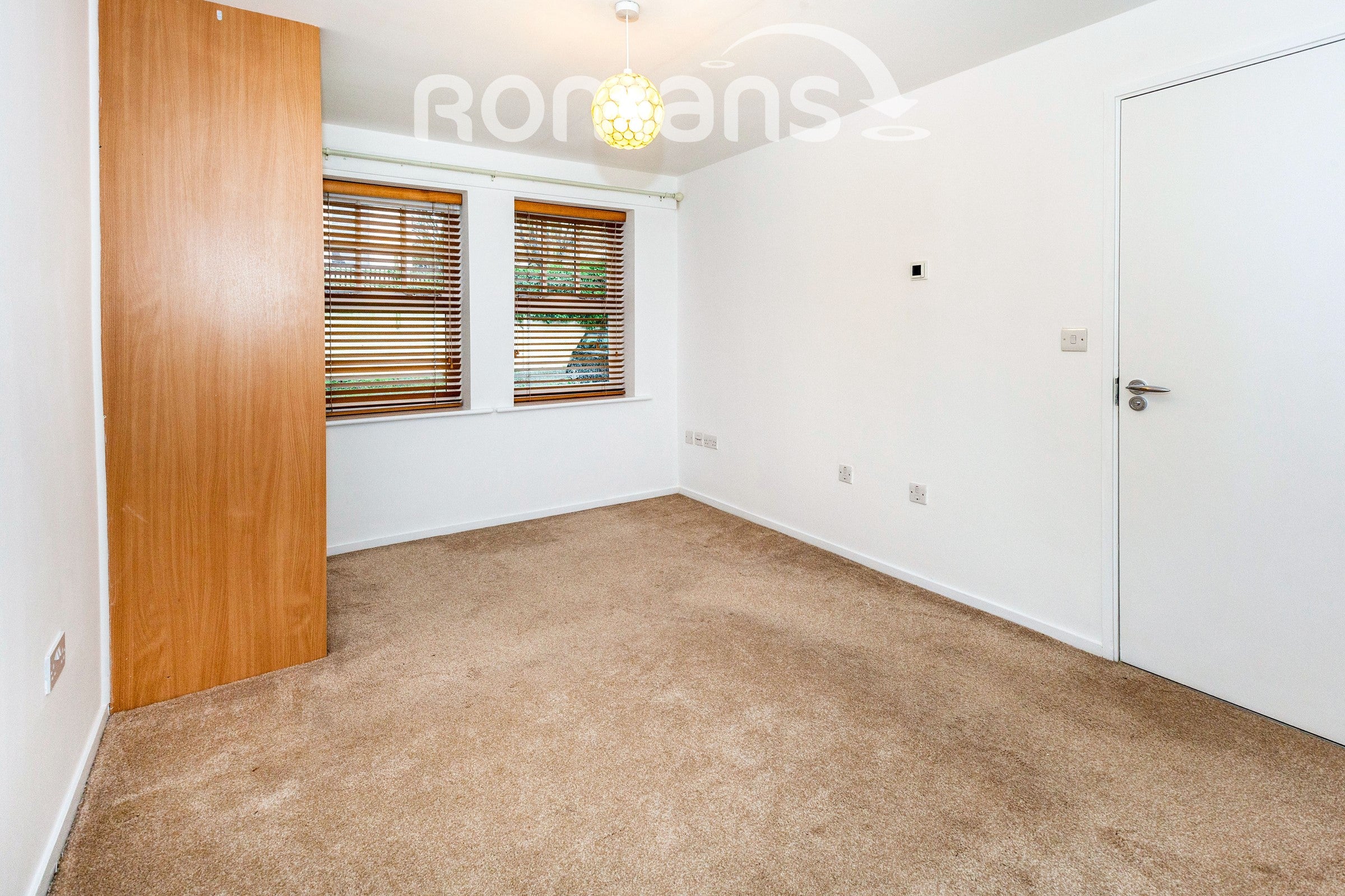 Flat Osborne Mews in Windsor