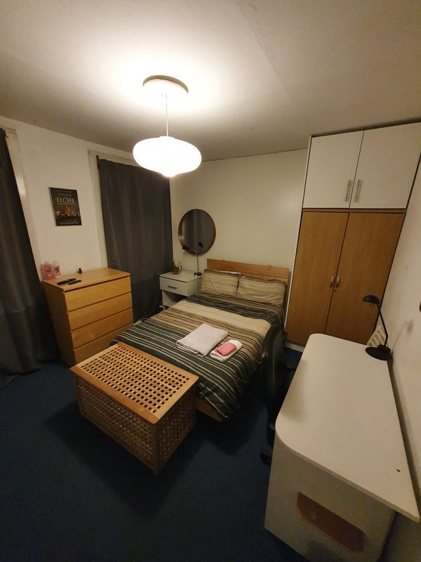 Room Humberstone Road in Greater London