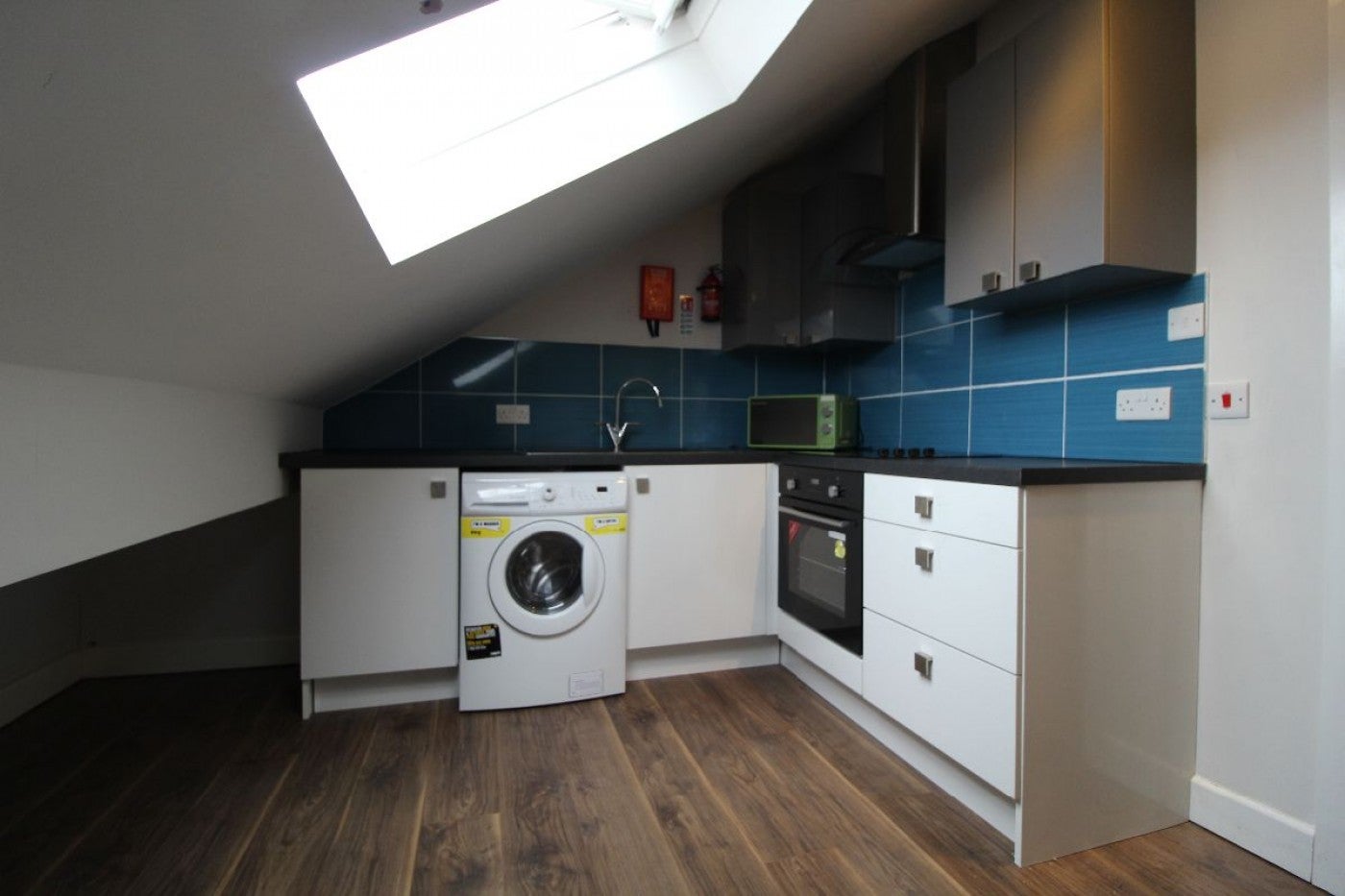 Flat Hawkins Street in Preston