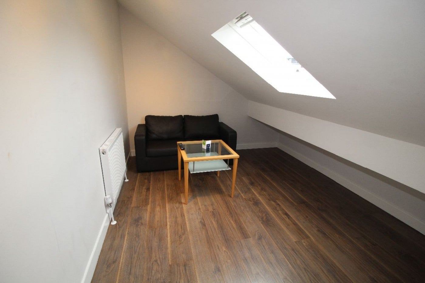 Flat Hawkins Street in Preston