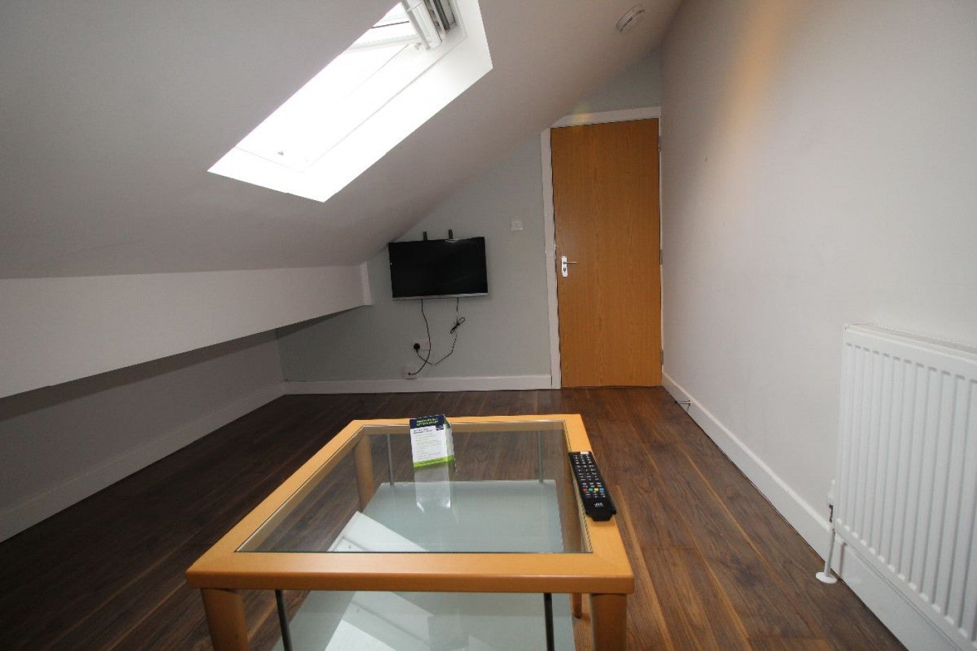 Flat Hawkins Street in Preston