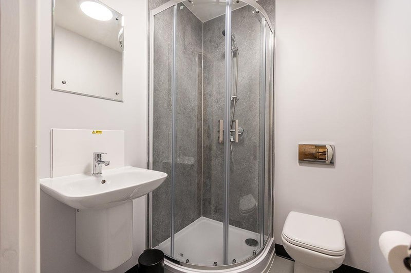 Room Raglan Street in Coventry