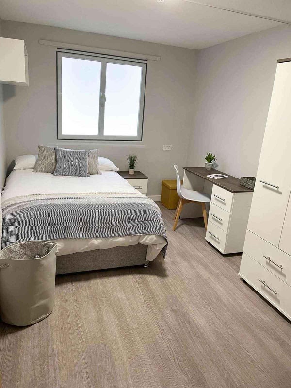 Room Raglan Street in Coventry