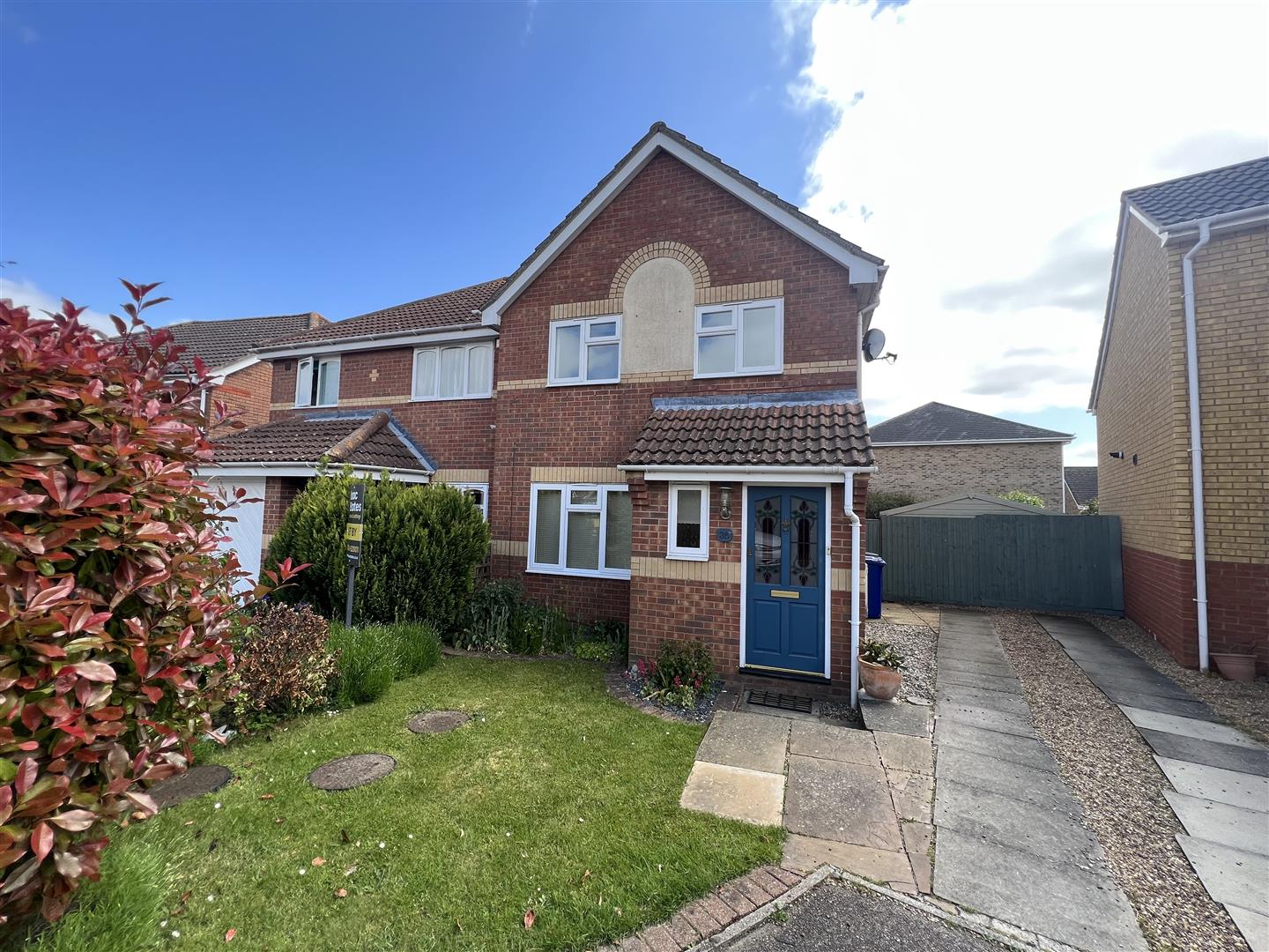 House Calthorpe Close in West Suffolk