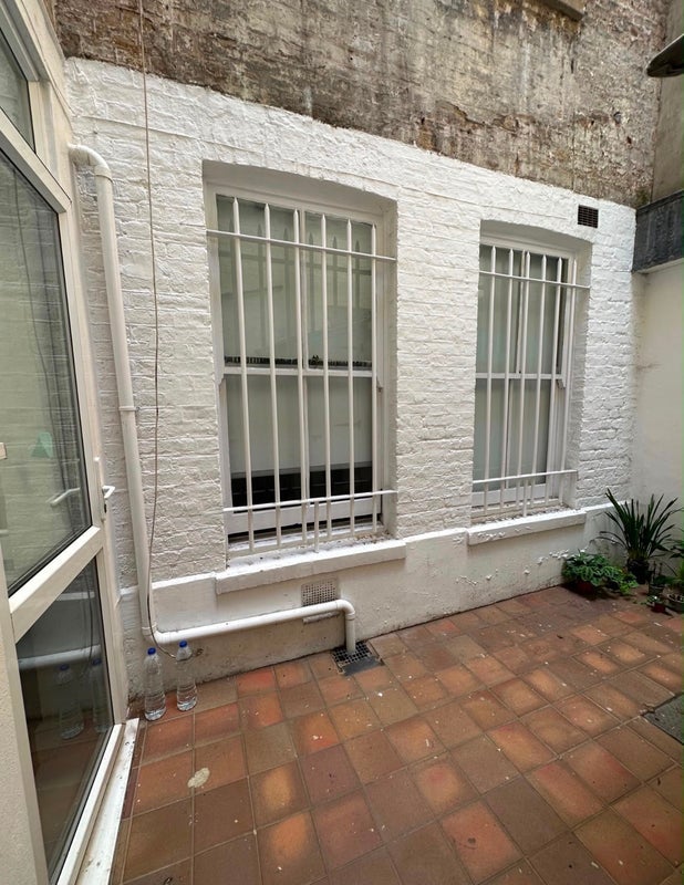 Room Emperor's Gate in Greater London