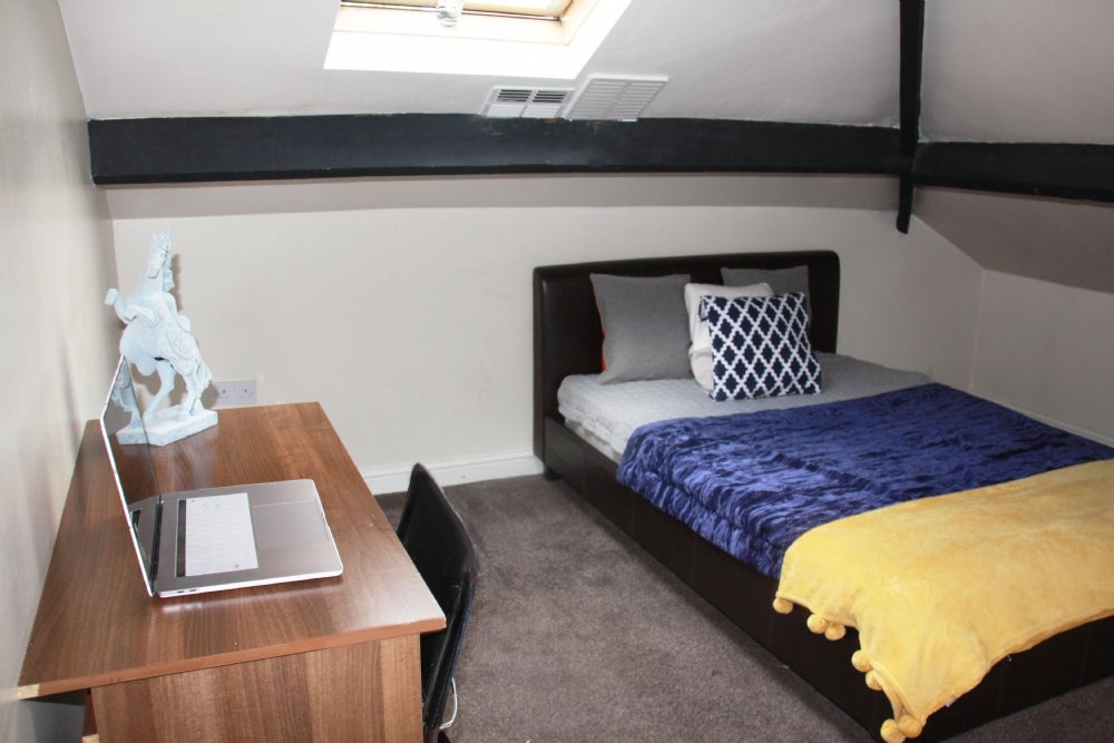 Flat Pershore Road in Birmingham