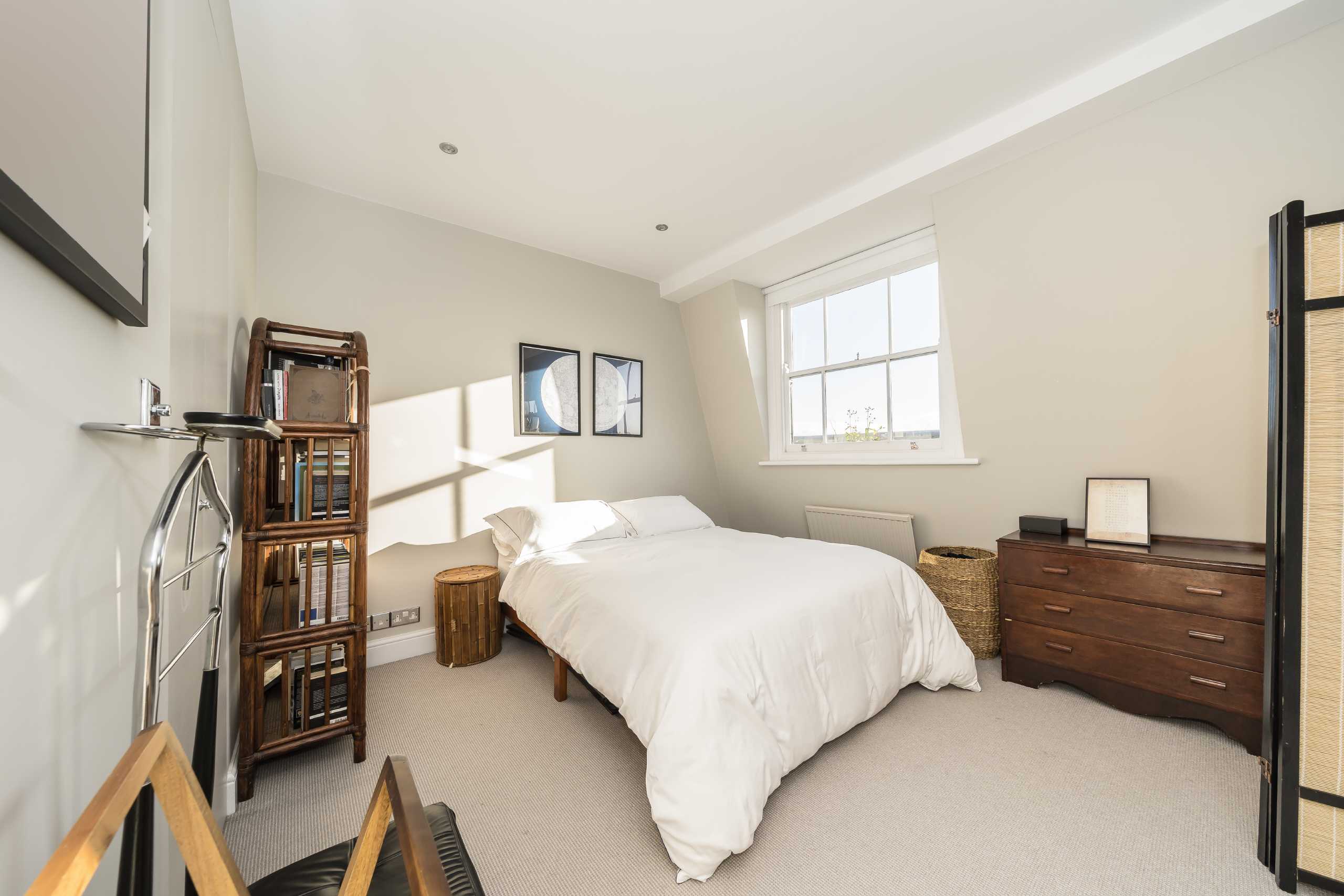 Flat Talbot Road in City of Westminster