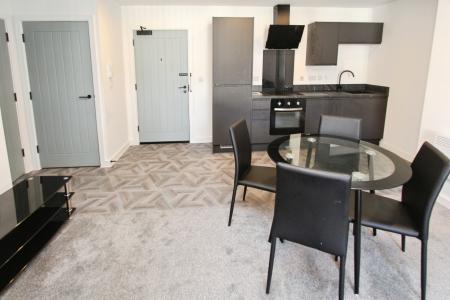 Flat Bramcote Lane in Broxtowe