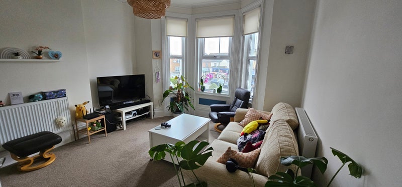 Flat Holdenhurst Road in Bournemouth