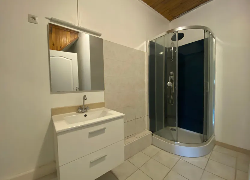 Appartement Chemin des Palanques à Bessens