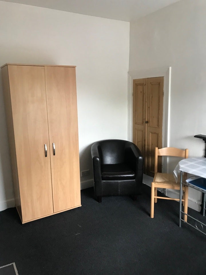 Room Whitecross Street in Derby