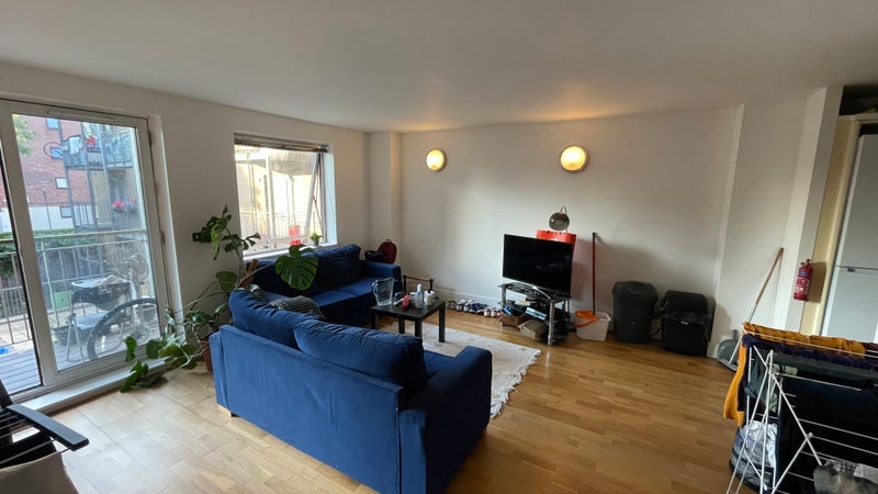 Room Peckham Grove in Greater London