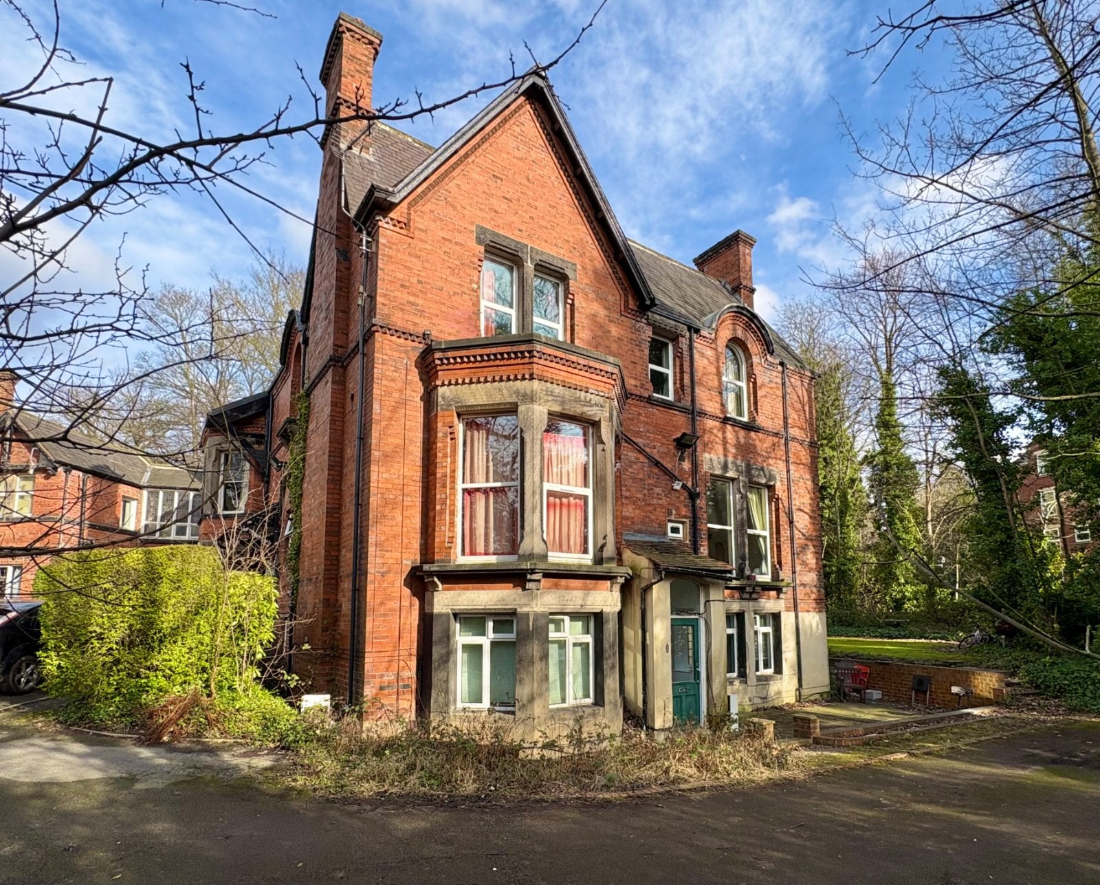 Flat Regency Court in Leeds