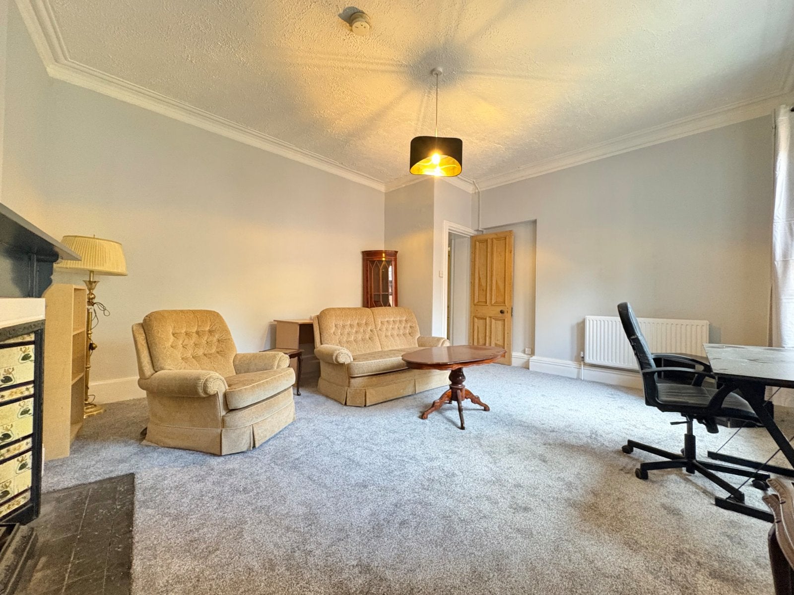 Flat Regency Court in Leeds