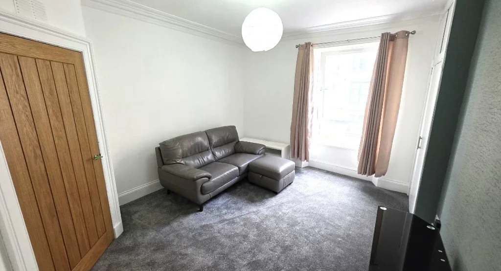 Flat Urquhart Road in Aberdeen City