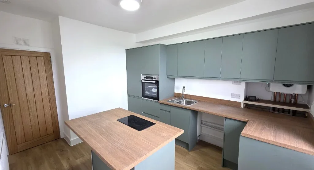 Flat Urquhart Road in Aberdeen City