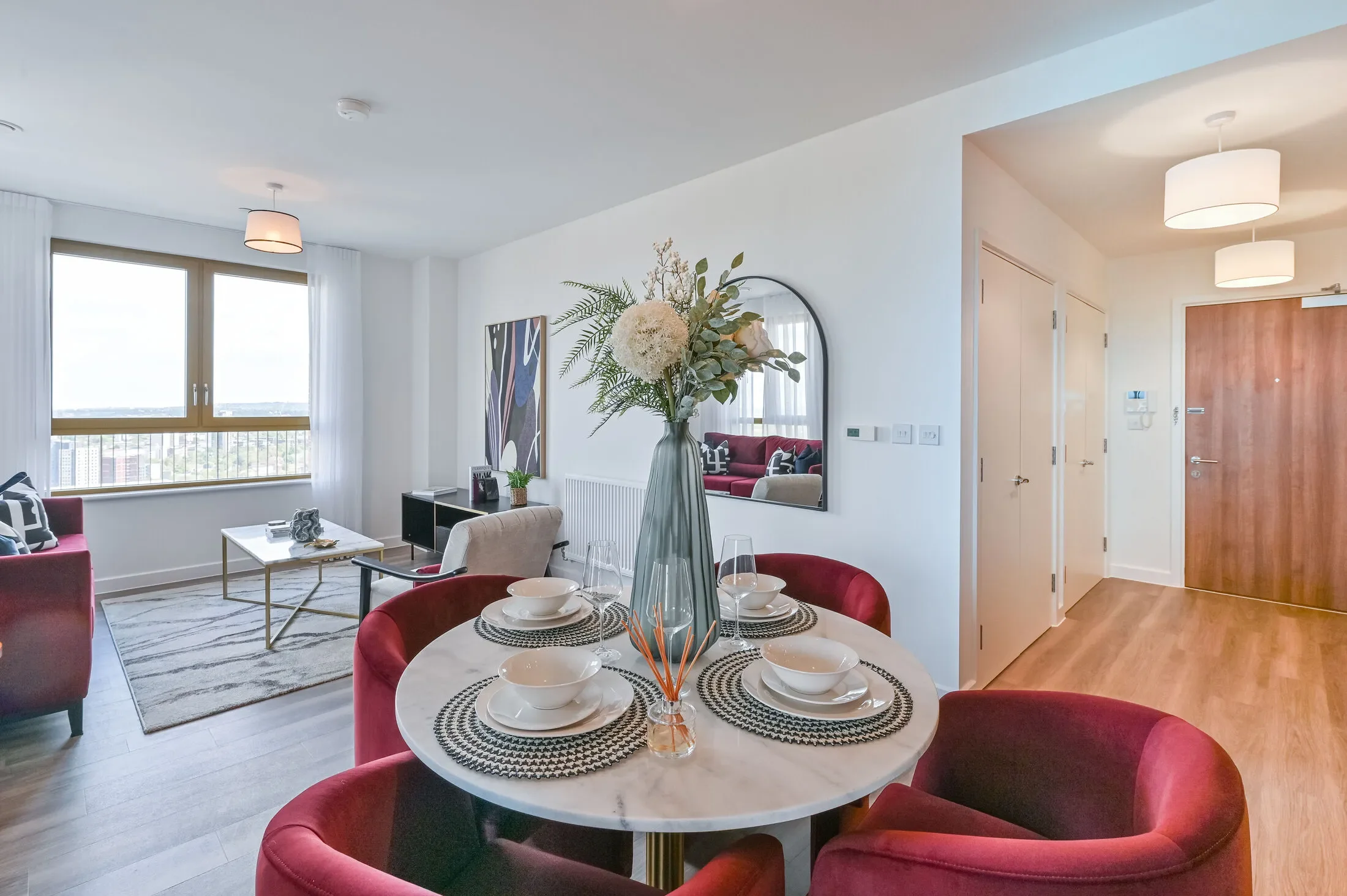 Flat Bolina Road in Greater London