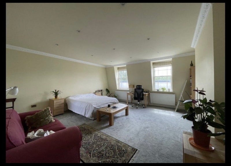 Room Lupus Street in City of Westminster