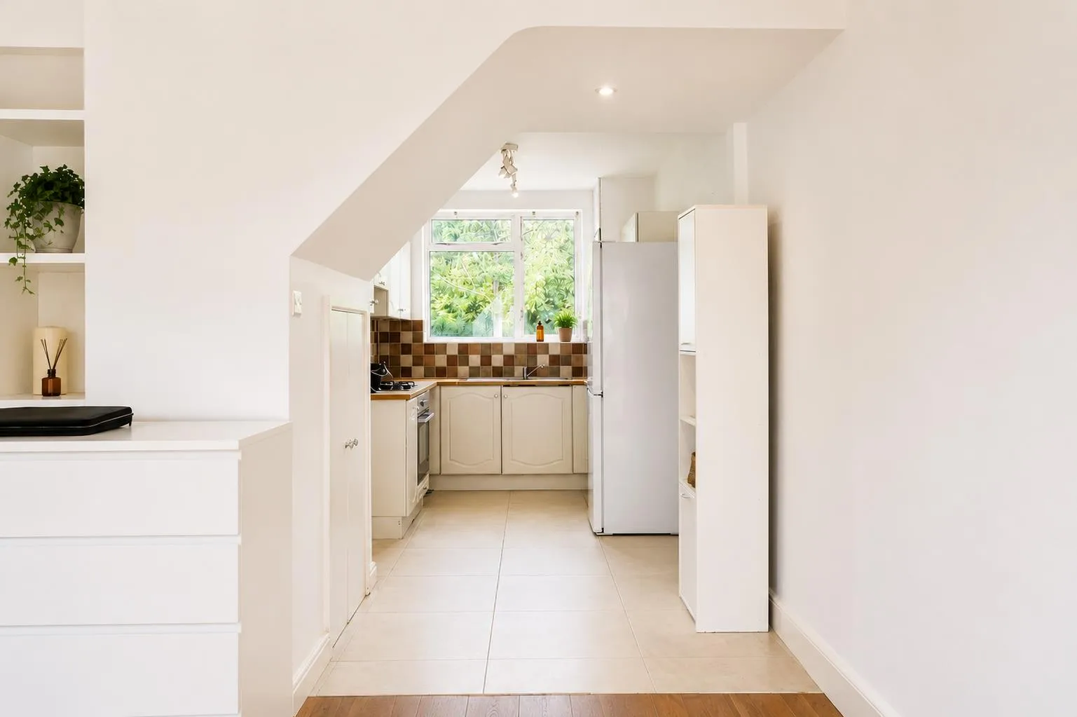 House Chartfield Avenue in Greater London