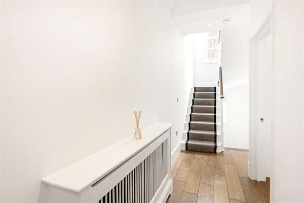 House Trevor Square in City of Westminster