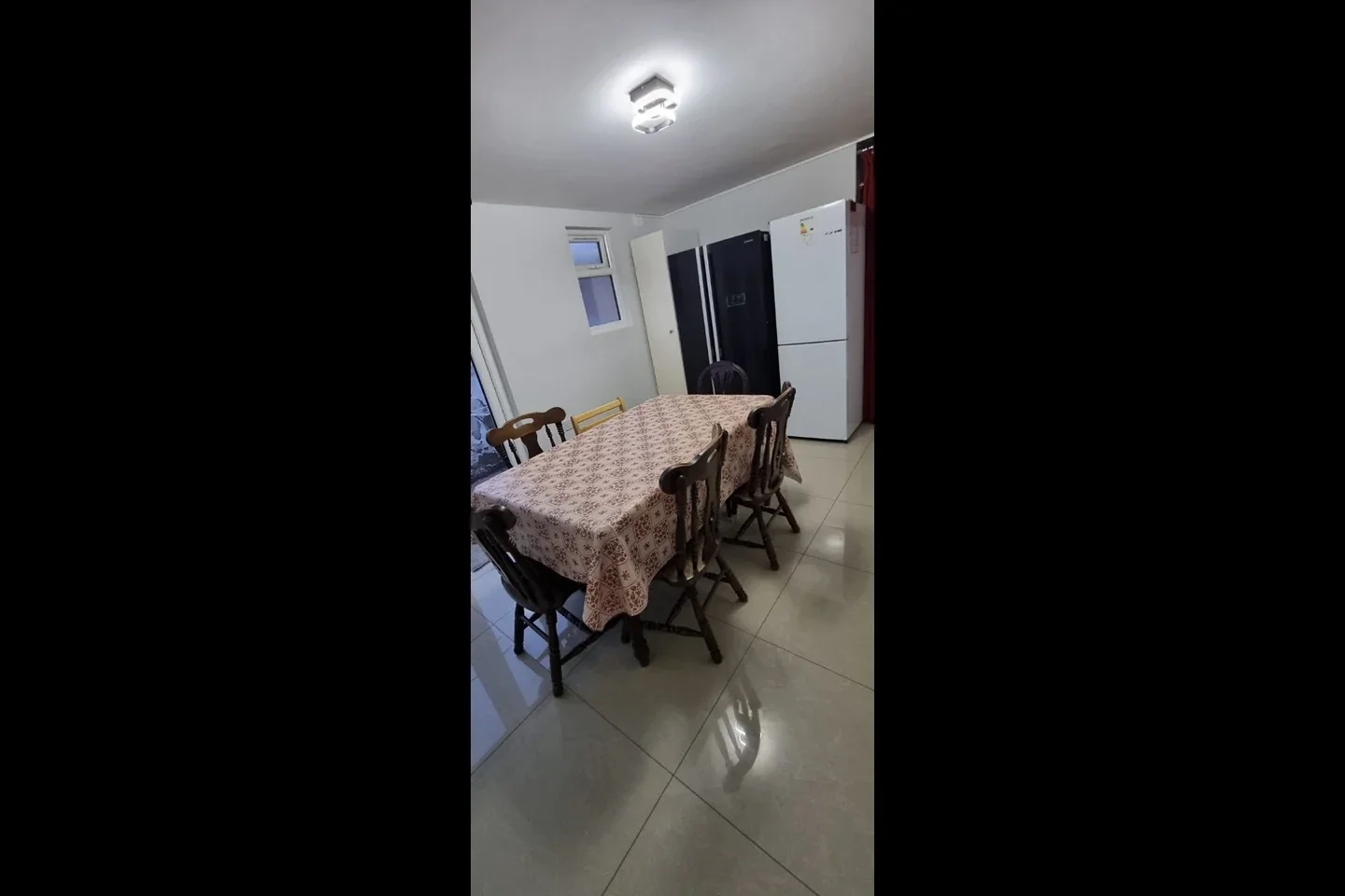 Room Sunleigh Road in Greater London