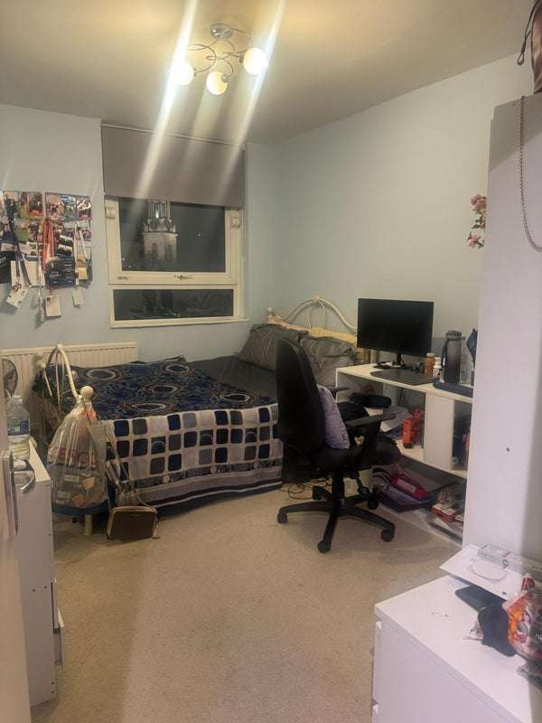 Room Jamaica Road in Greater London