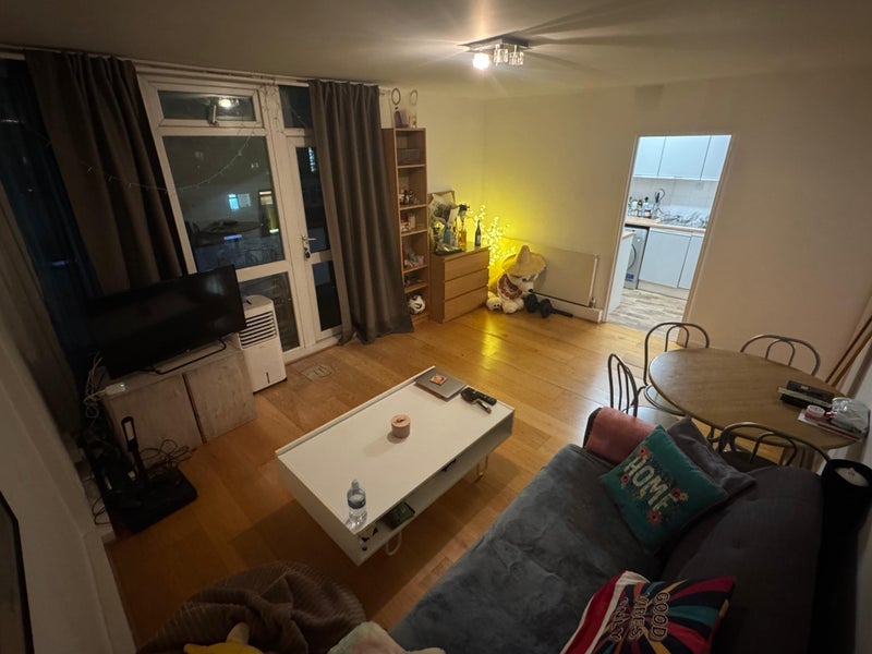 Room Jamaica Road in Greater London