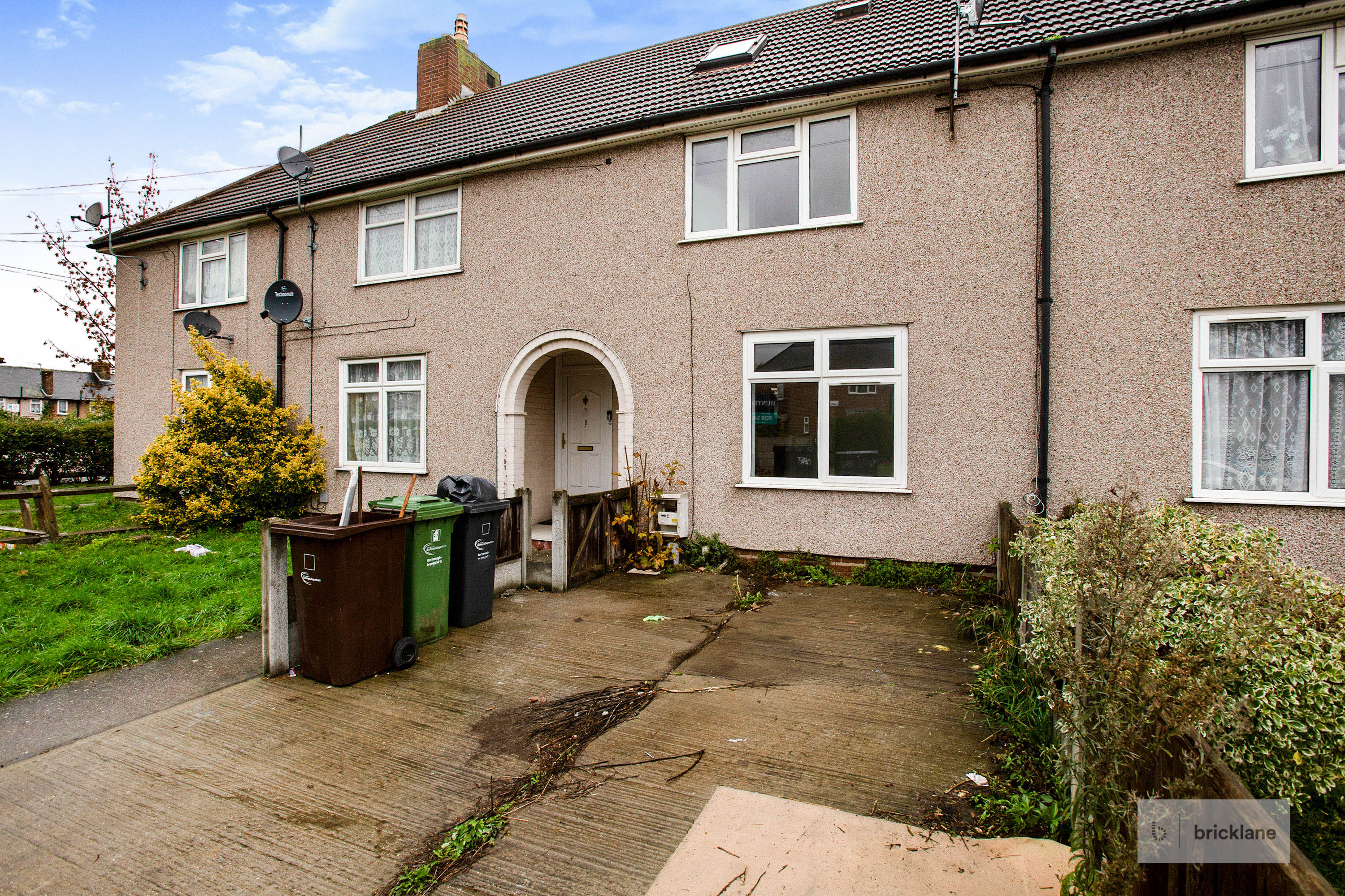 House Campsey Road in Greater London