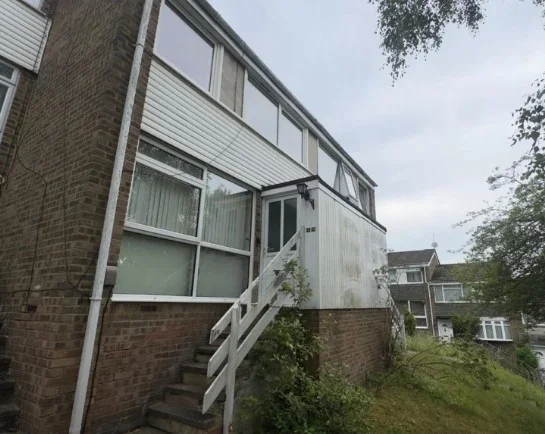 House Sundridge Drive in Chatham