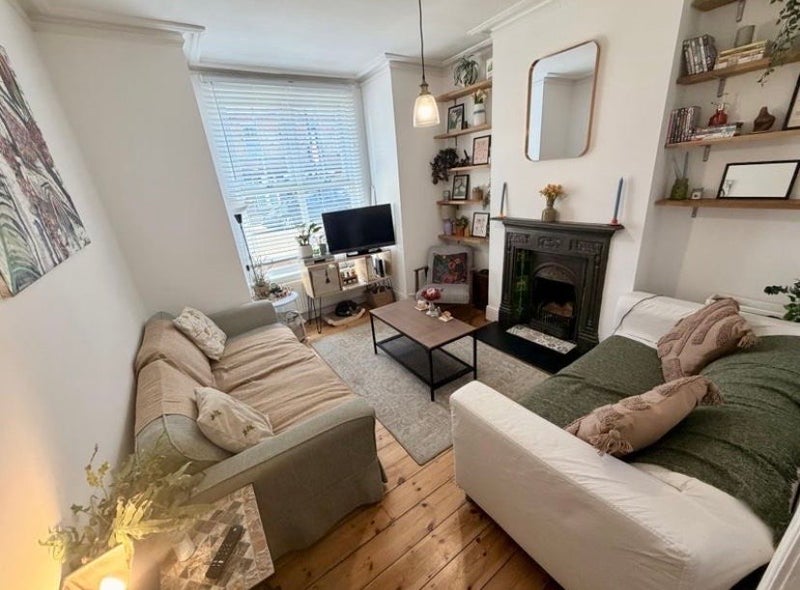 Room Farrant Avenue in Greater London