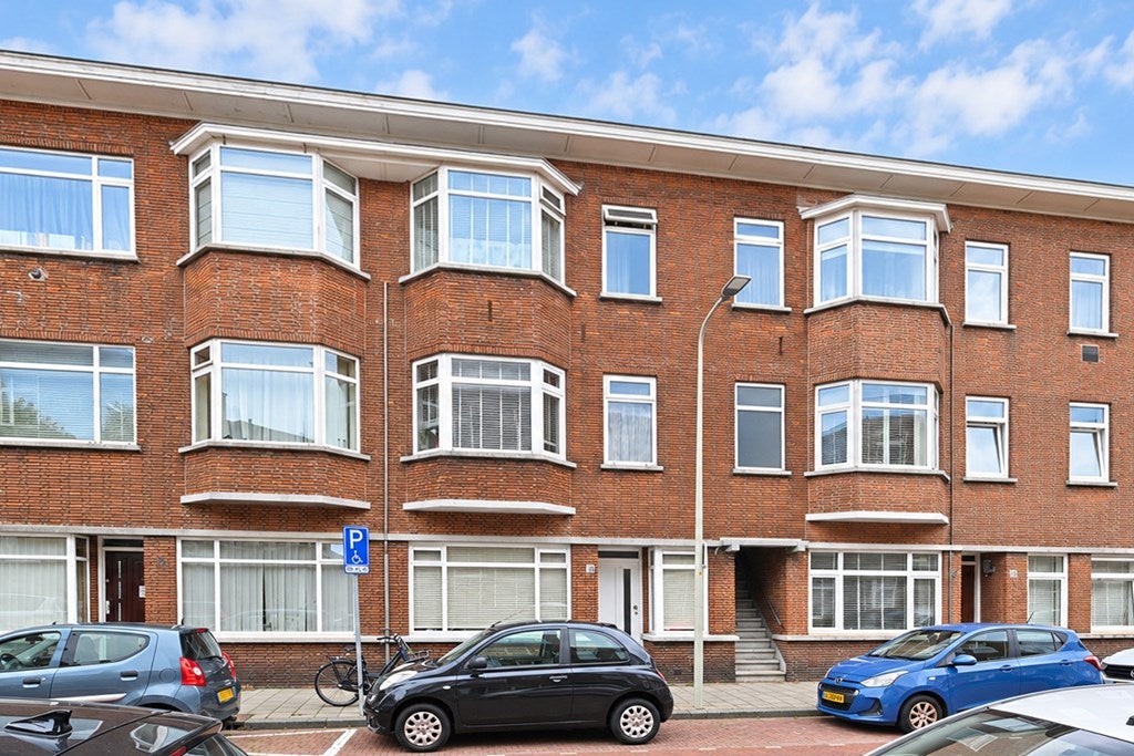 Appartement Goudreinetstraat 237 in Den Haag