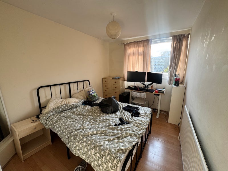 Flat Watford Close in Greater London