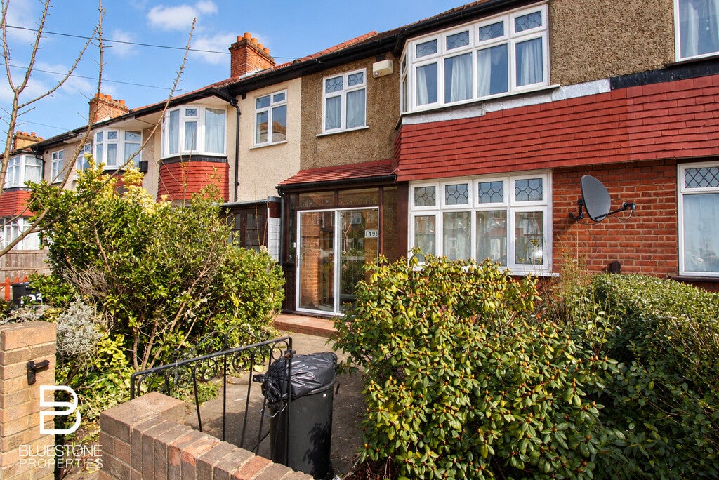 Flat St. George's Road in Greater London