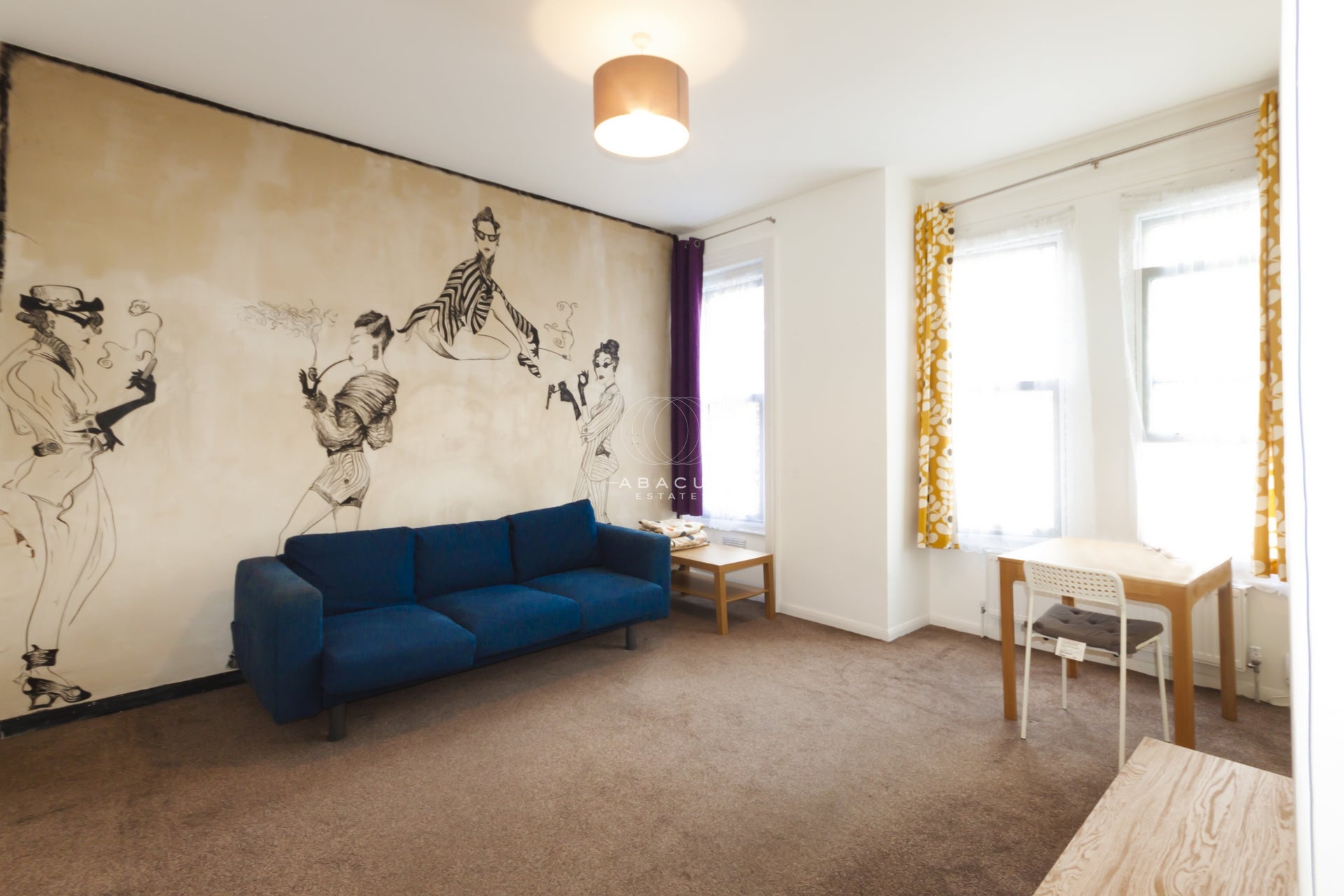 Flat Glengall Road in Greater London