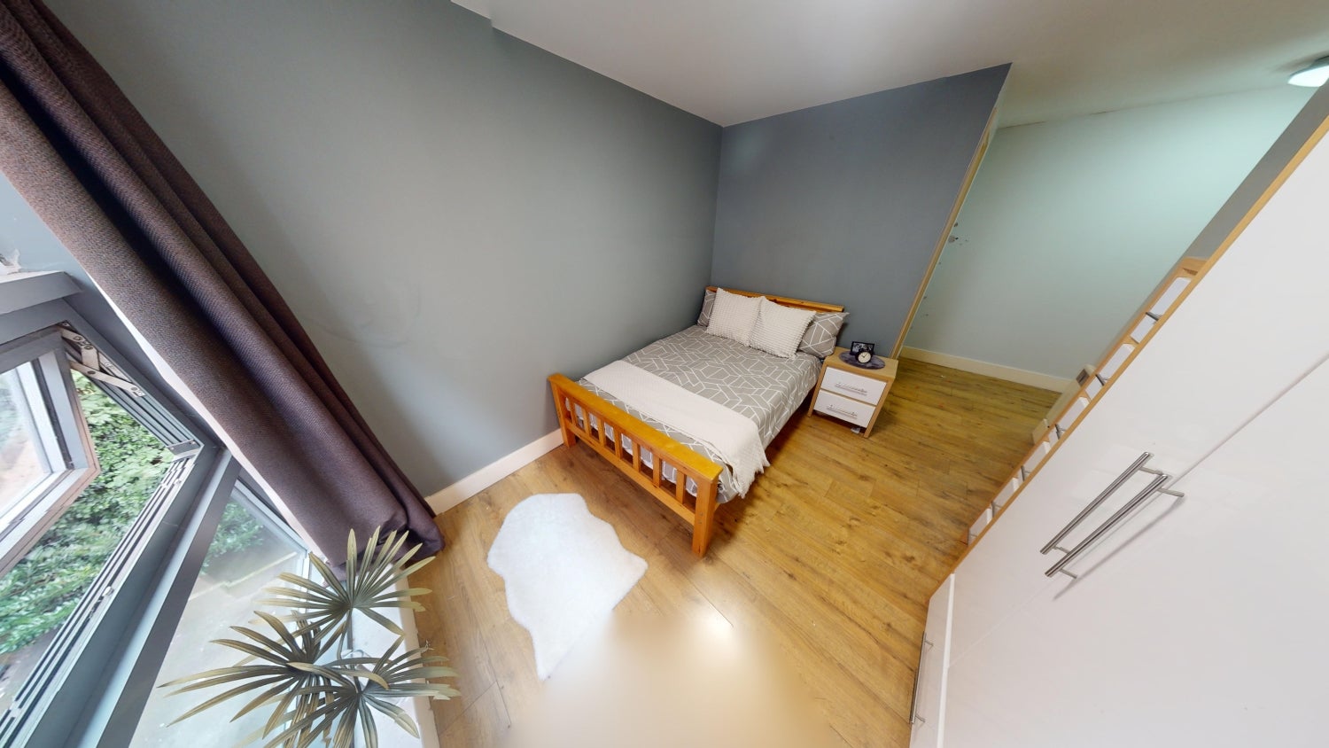 Room Woolpack Lane in Nottingham
