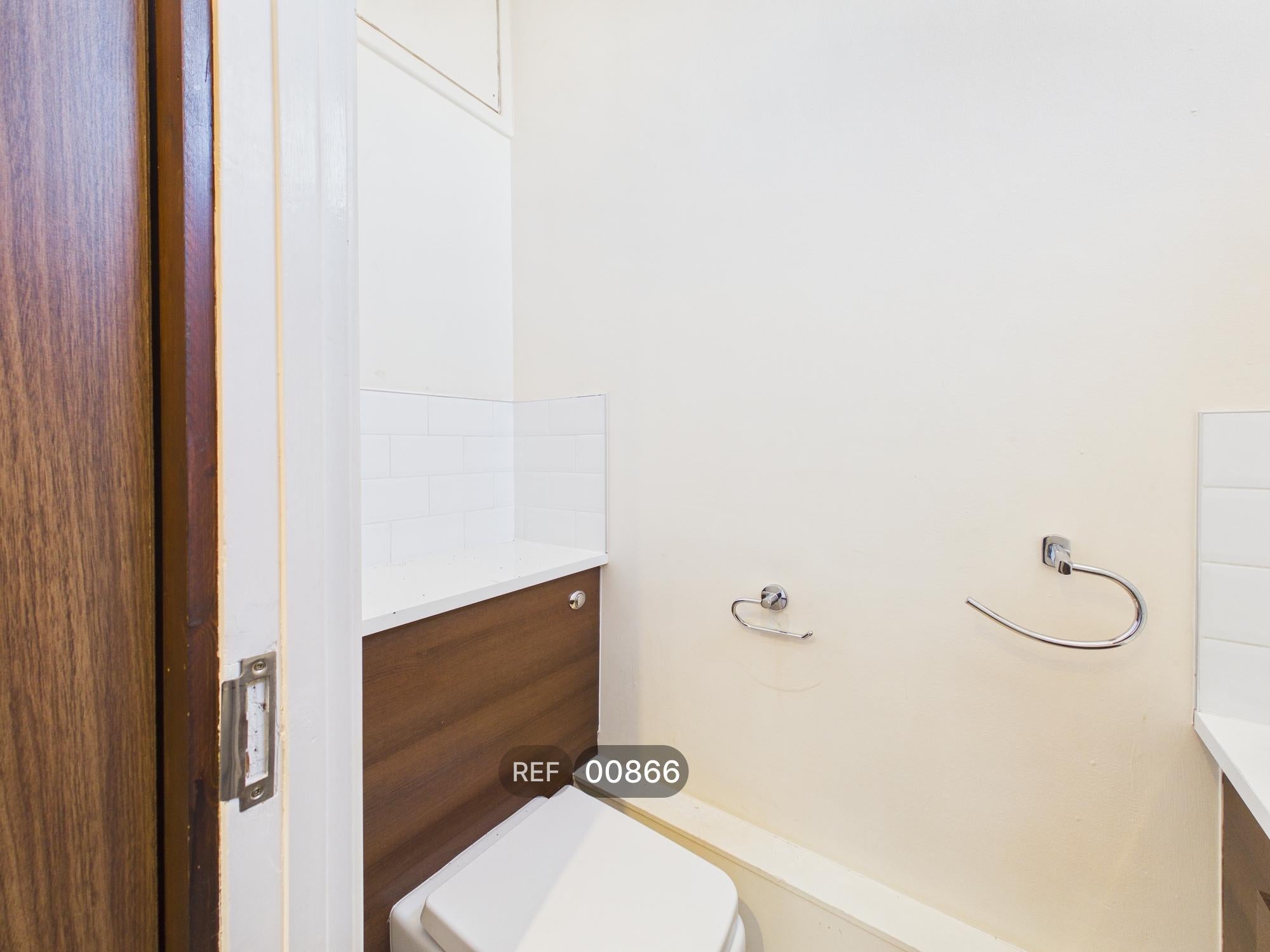 Room Anlaby Road in Hull