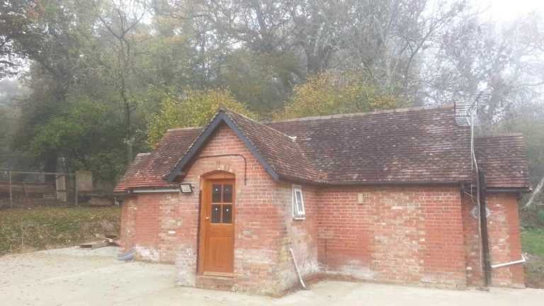 House Hamptworth Road in Landford