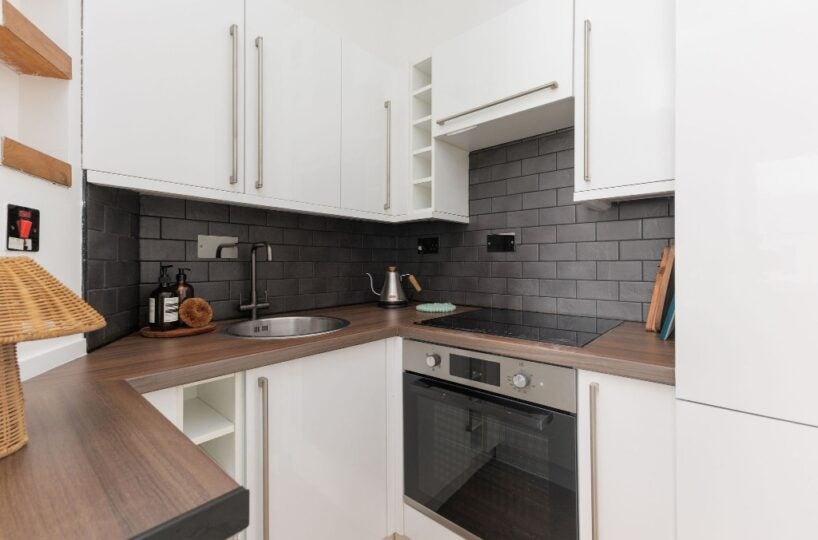 Flat Gorgie Road in City of Edinburgh